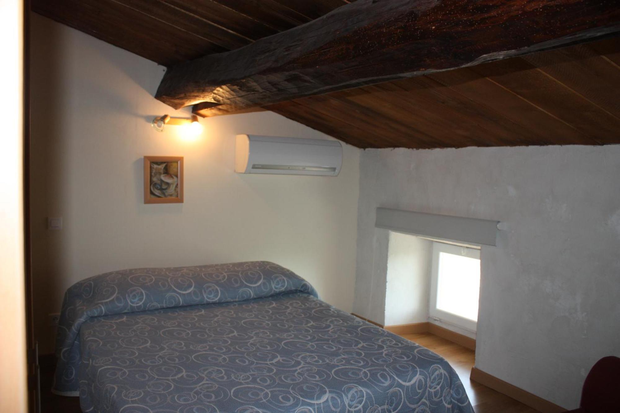 Le Grand Hotel Aups Kamer foto