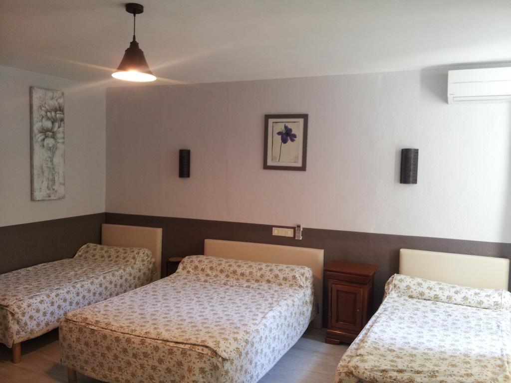 Le Grand Hotel Aups Buitenkant foto